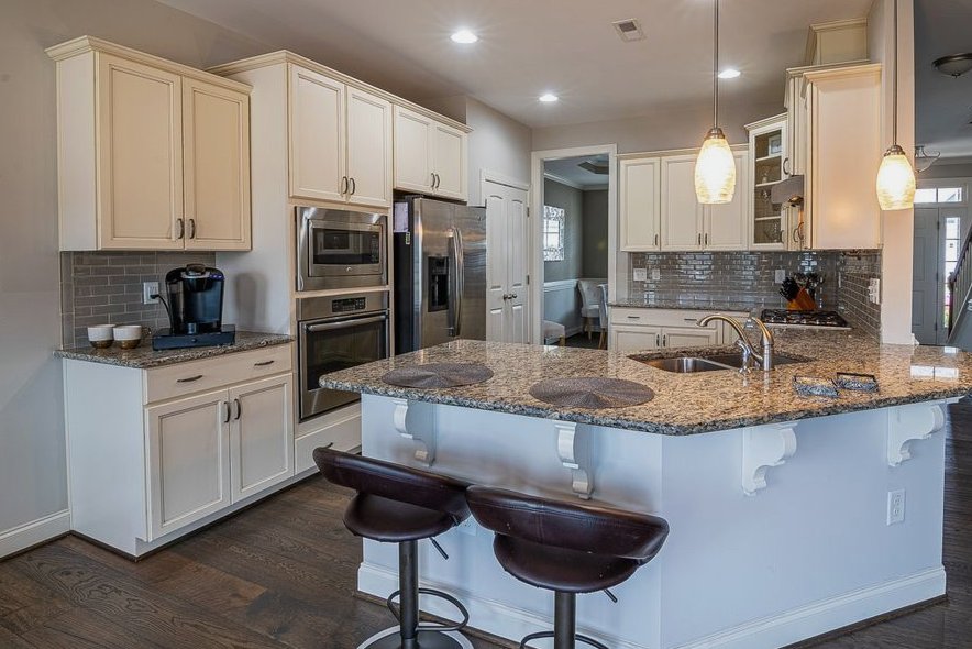 Cabinet refacing, example photo